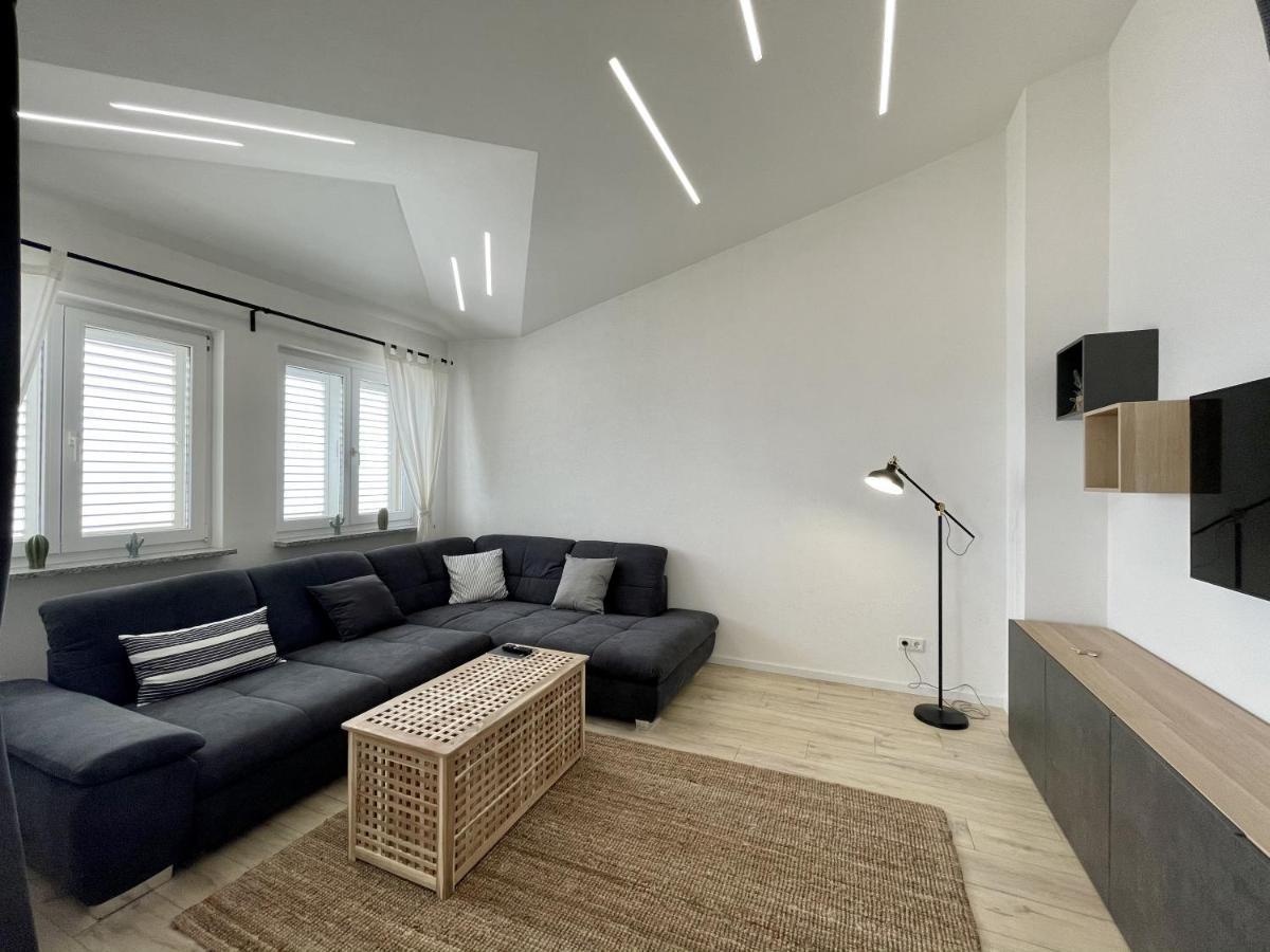 Lambda Holiday Apartments Jesenice  Exterior photo